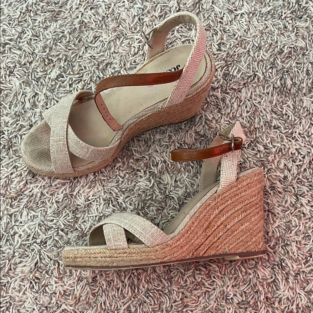 JustFab Cream and Tan Wedge Sandals